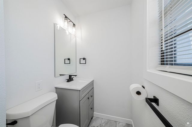 3214 Rolling Hills Drive, Milford, KS 66514