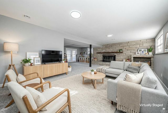 3214 Rolling Hills Drive, Milford, KS 66514