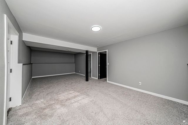 3214 Rolling Hills Drive, Milford, KS 66514