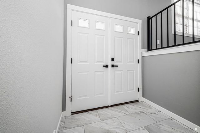 3214 Rolling Hills Drive, Milford, KS 66514