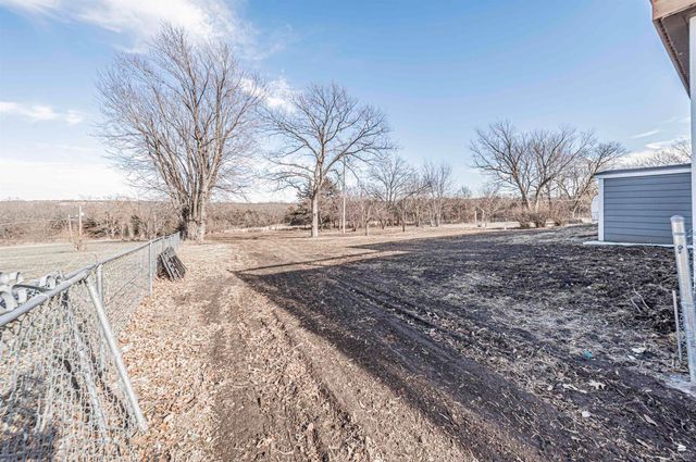 3214 Rolling Hills Drive, Milford, KS 66514