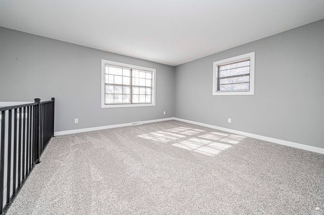 3214 Rolling Hills Drive, Milford, KS 66514