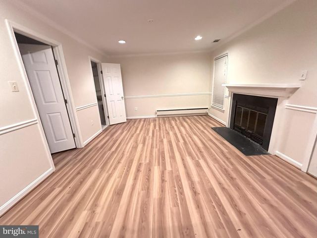 406 BEACON HILL TER, Gaithersburg, MD 20878