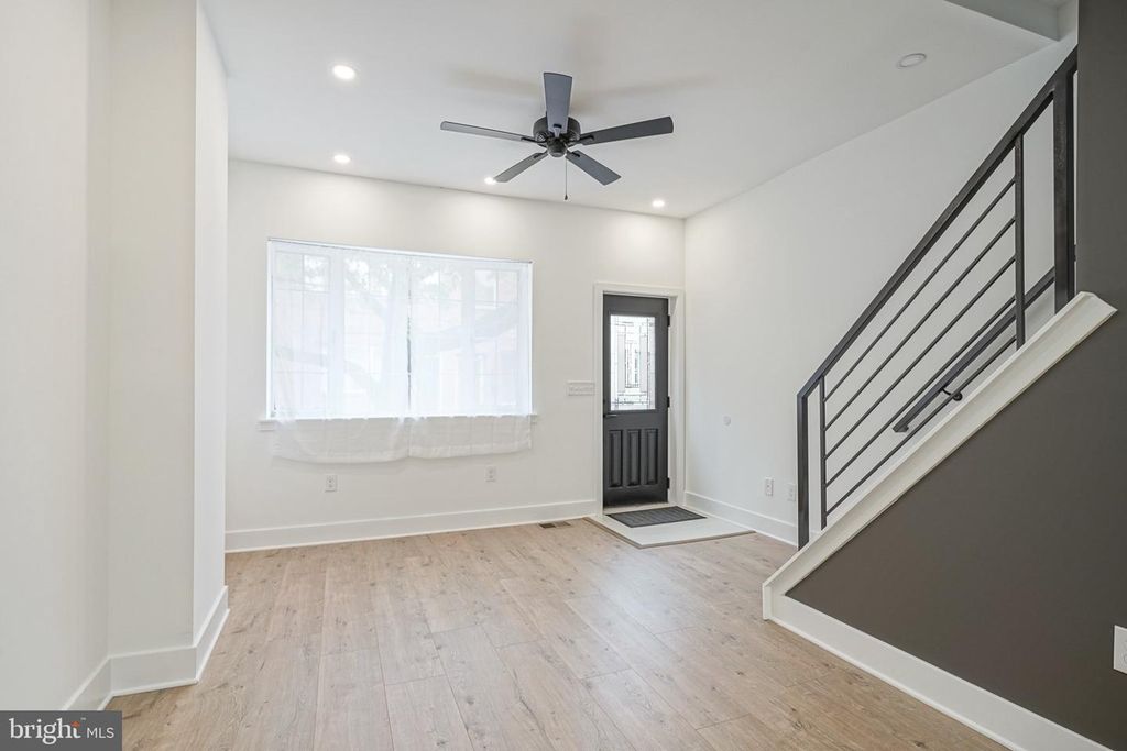 2624 S BOUVIER ST, PHILADELPHIA, PA 19145 — photo 3