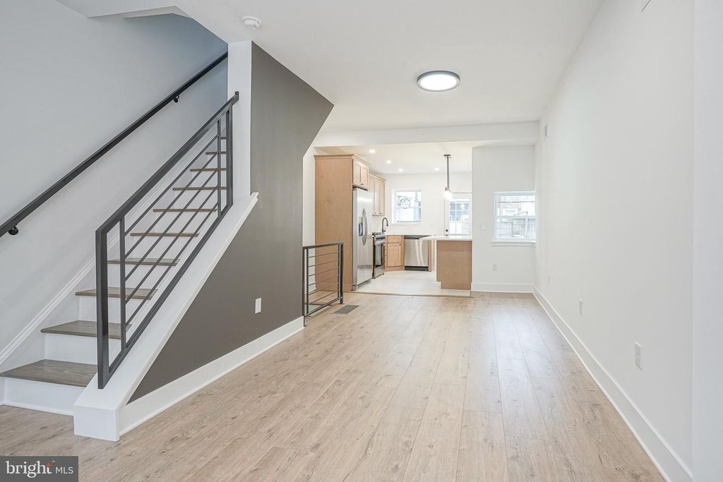 2624 S BOUVIER ST, PHILADELPHIA, PA 19145 — photo 5