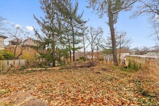 310 W 263rd Street, Bronx, NY 10471