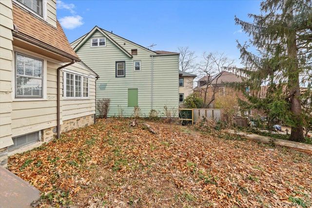 310 W 263rd Street, Bronx, NY 10471