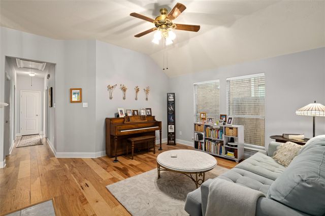 4505 Spring Iris Court, League City, TX 77573