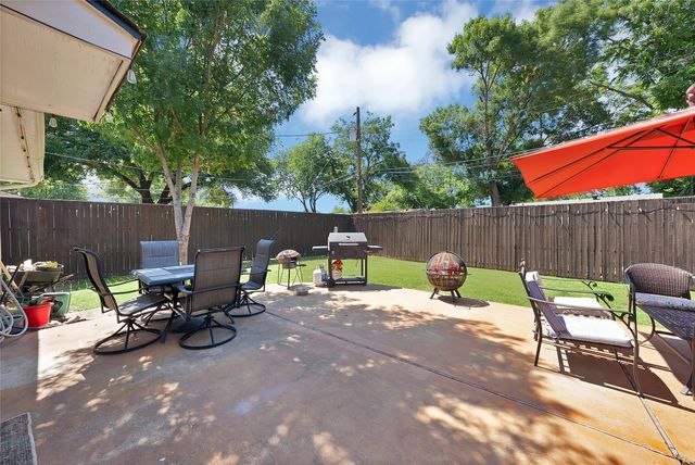 533 Fairview Drive, Richardson, TX 75081