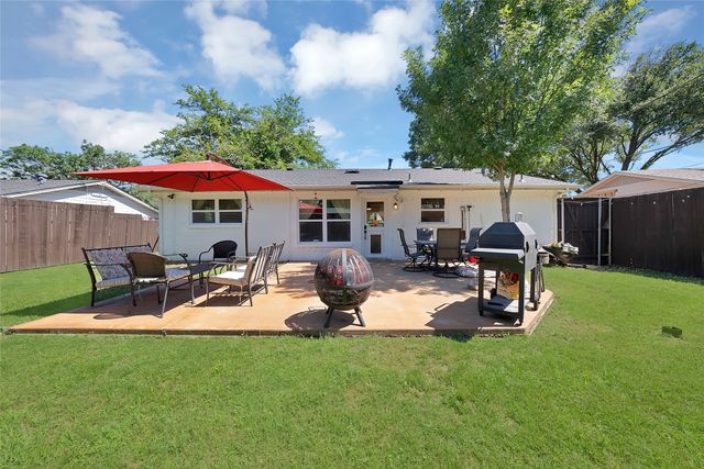 533 Fairview Drive, Richardson, TX 75081
