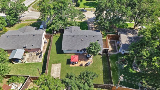 533 Fairview Drive, Richardson, TX 75081