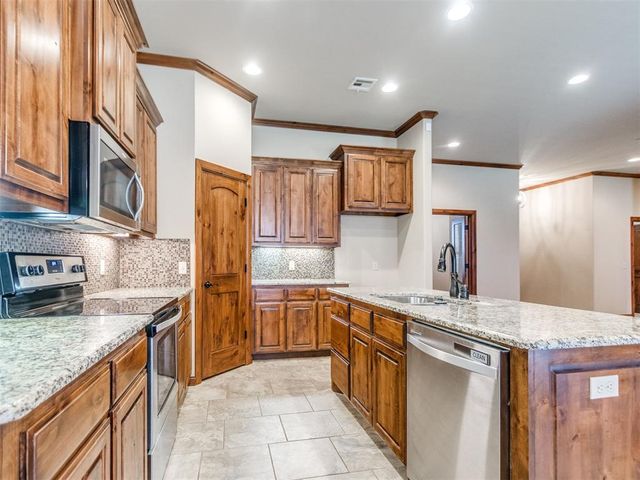 4741 Grand Avenue, Noble, OK 73068