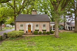 521 W Oak Street, Millstadt, IL 62260