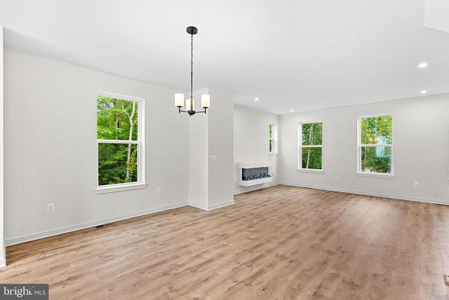 17960 ALICIA AVE, Dumfries, VA 22026