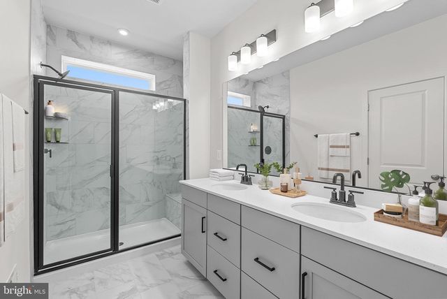 17960 ALICIA AVE, Dumfries, VA 22026