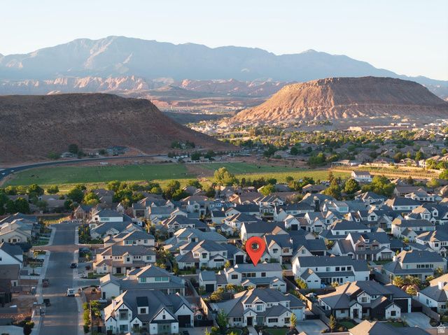 672 E ARINA WAY, Washington, UT 84780