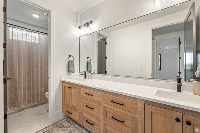 672 E ARINA WAY, Washington, UT 84780