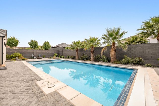 672 E ARINA WAY, Washington, UT 84780