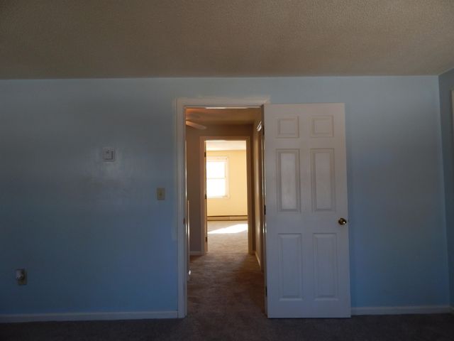 3 R Bonnie Lane, Derry, NH 03038