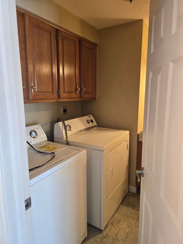 3 R Bonnie Lane, Derry, NH 03038