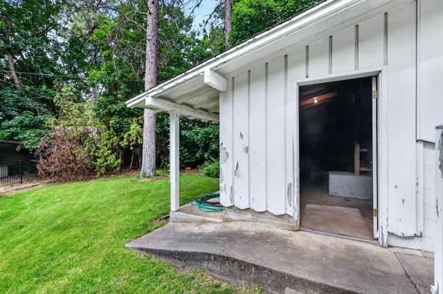 740 E Plateau Rd, Spokane, WA 99203