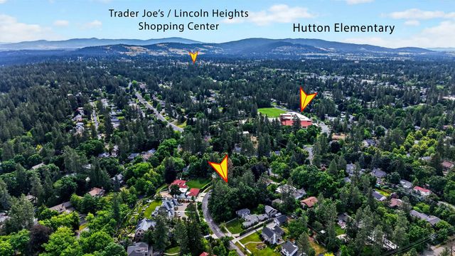 740 E Plateau Rd, Spokane, WA 99203