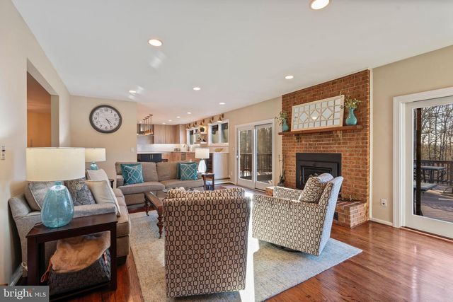 2104 HIGHLAND RIDGE DR, Phoenix, MD 21131