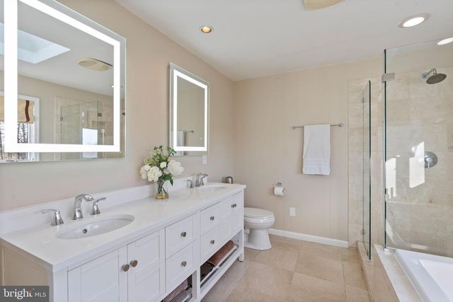 2104 HIGHLAND RIDGE DR, Phoenix, MD 21131