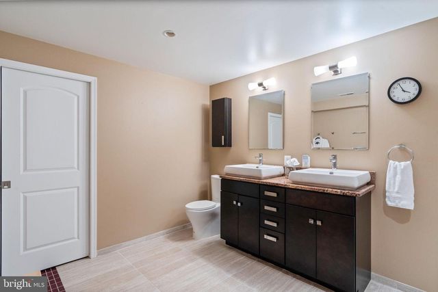 2104 HIGHLAND RIDGE DR, Phoenix, MD 21131