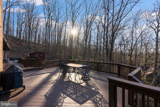 2104 HIGHLAND RIDGE DR, Phoenix, MD 21131