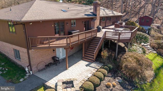 2104 HIGHLAND RIDGE DR, Phoenix, MD 21131