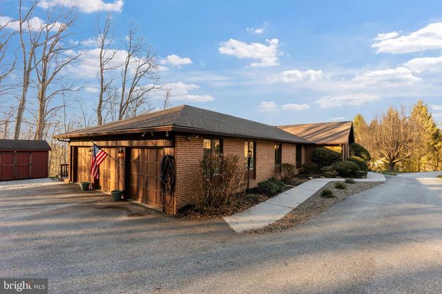 2104 HIGHLAND RIDGE DR, Phoenix, MD 21131