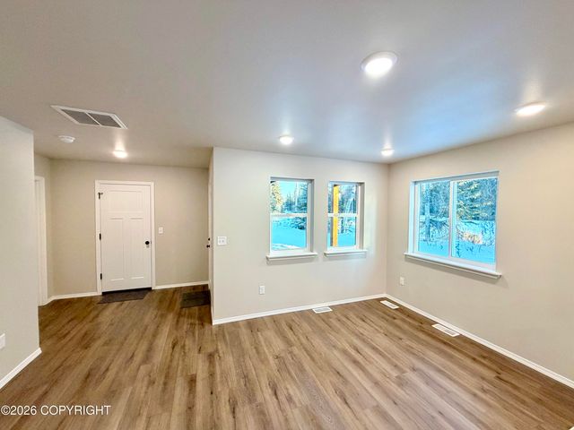 1001 Skyler Lane, Kenai, AK 99611