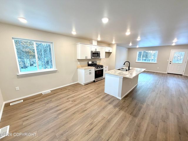 1001 Skyler Lane, Kenai, AK 99611