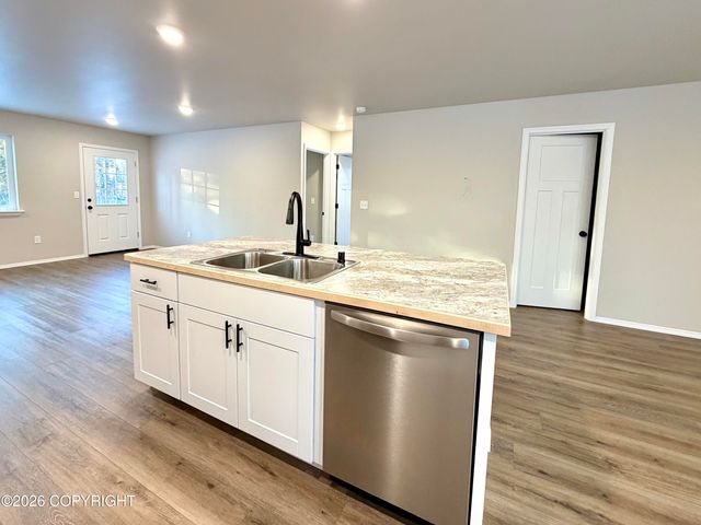 1001 Skyler Lane, Kenai, AK 99611