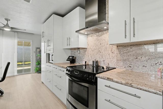 10500 Spaulding Way, Rancho Cordova, CA 95670