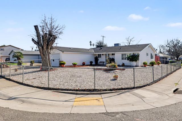 10500 Spaulding Way, Rancho Cordova, CA 95670