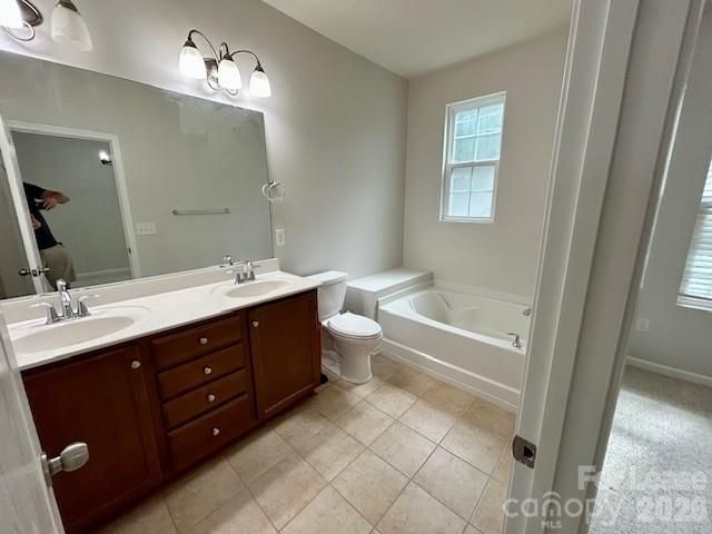 8245 Viewpoint Lane, Cornelius, NC 28031
