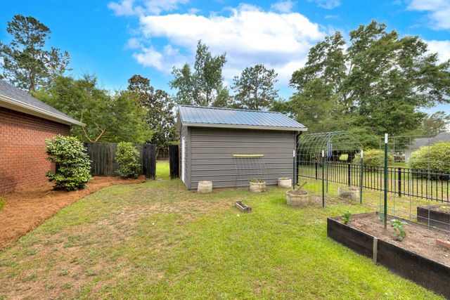 1607 Heritage Drive, Manning, SC 29102