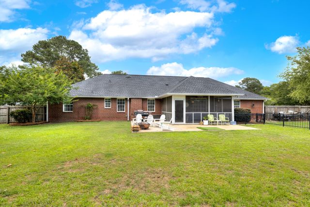 1607 Heritage Drive, Manning, SC 29102