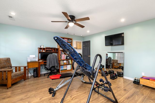 1607 Heritage Drive, Manning, SC 29102