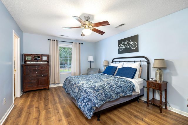 1607 Heritage Drive, Manning, SC 29102
