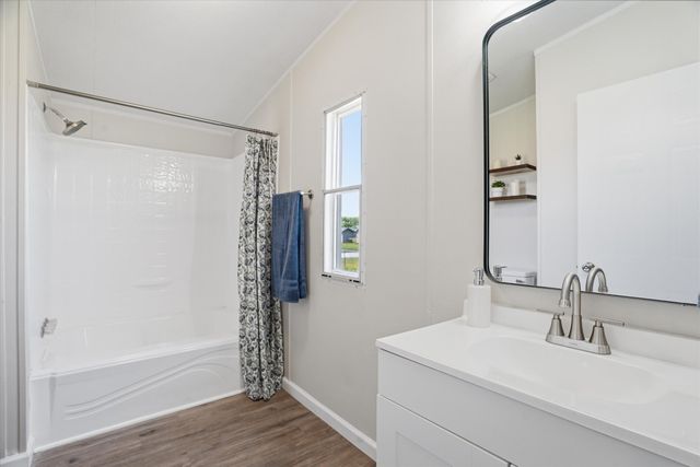 612 S Aquilla Street, Itasca, TX 76055