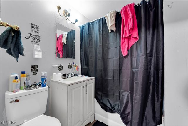 7407 Camden Avenue, Cleveland, OH 44102