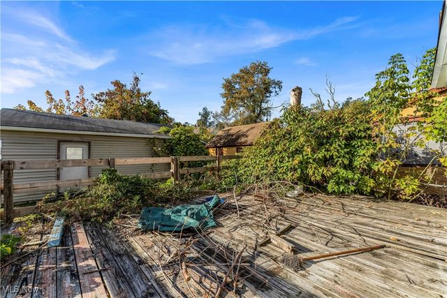 7407 Camden Avenue, Cleveland, OH 44102