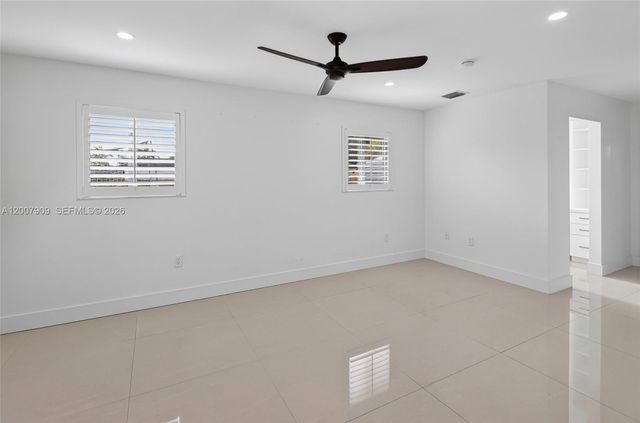 4865 SW 94th Ave, Miami, FL 33165