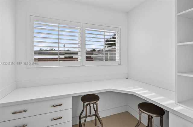 4865 SW 94th Ave, Miami, FL 33165