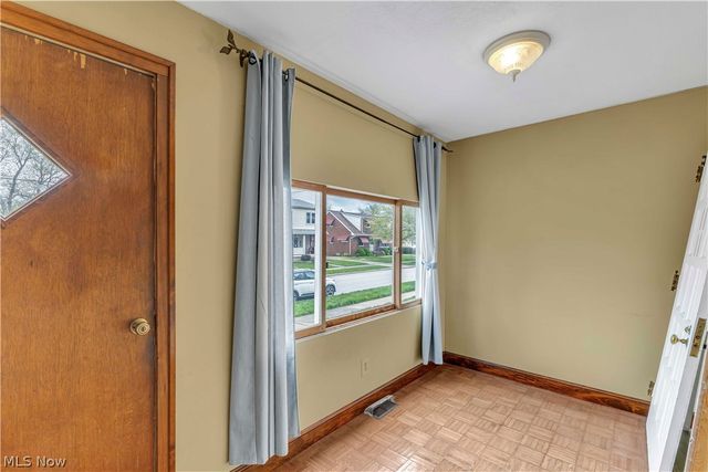 20710 Fuller Avenue, Euclid, OH 44123