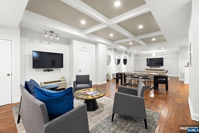 100 Manhattan Avenue 1517, Union City, NJ 07087