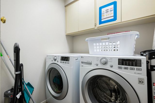 139 Villa Court, Palm Desert, CA 92211